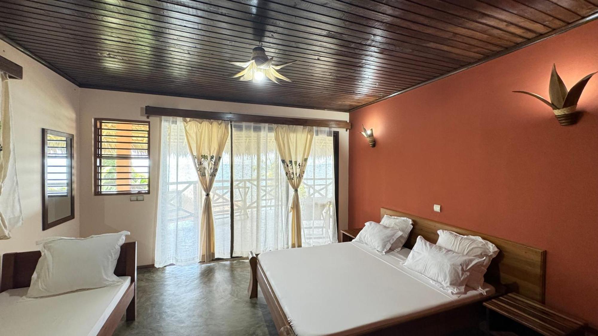 Veronika Resort Nosy Komba Exterior photo