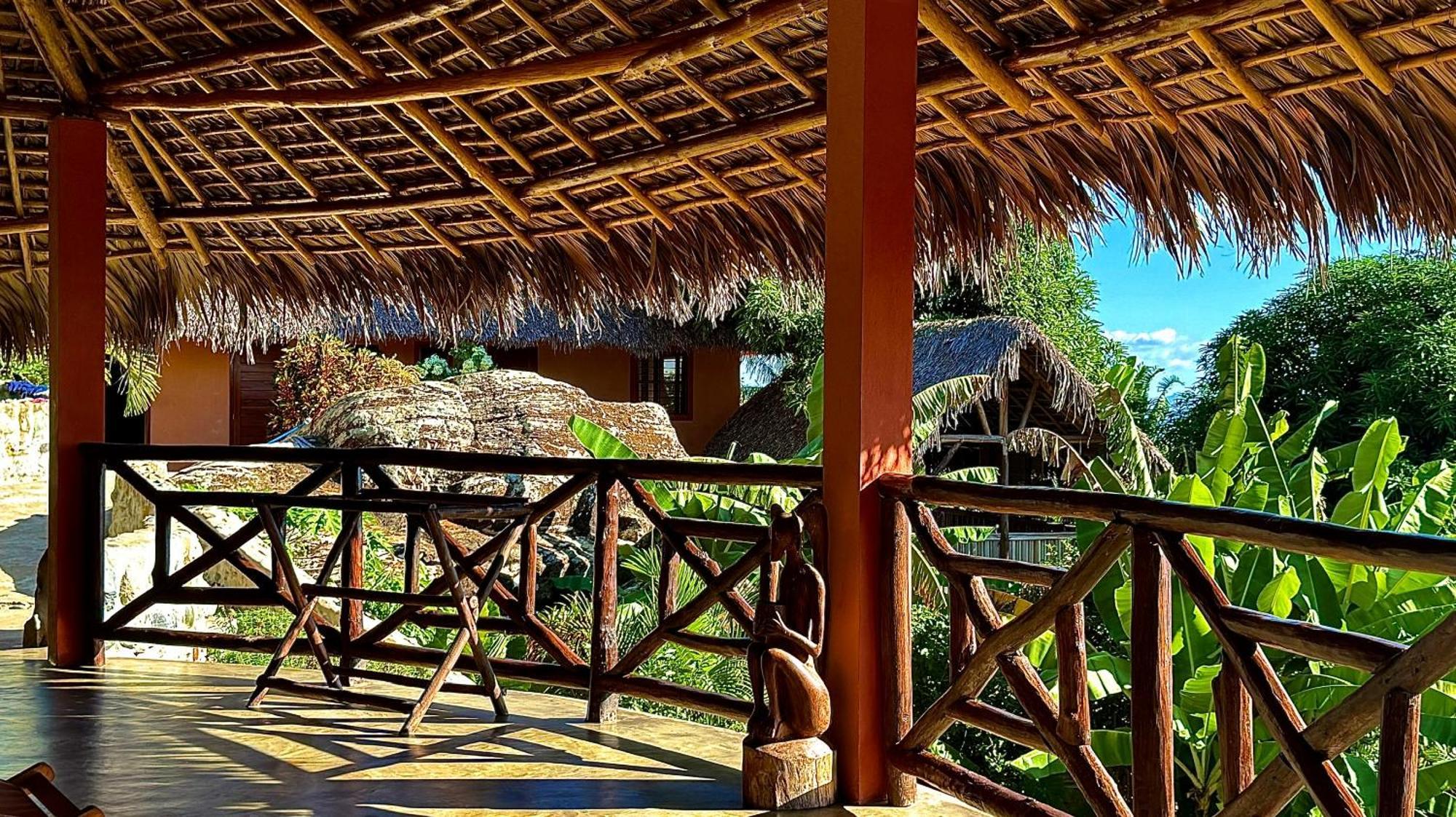 Veronika Resort Nosy Komba Exterior photo