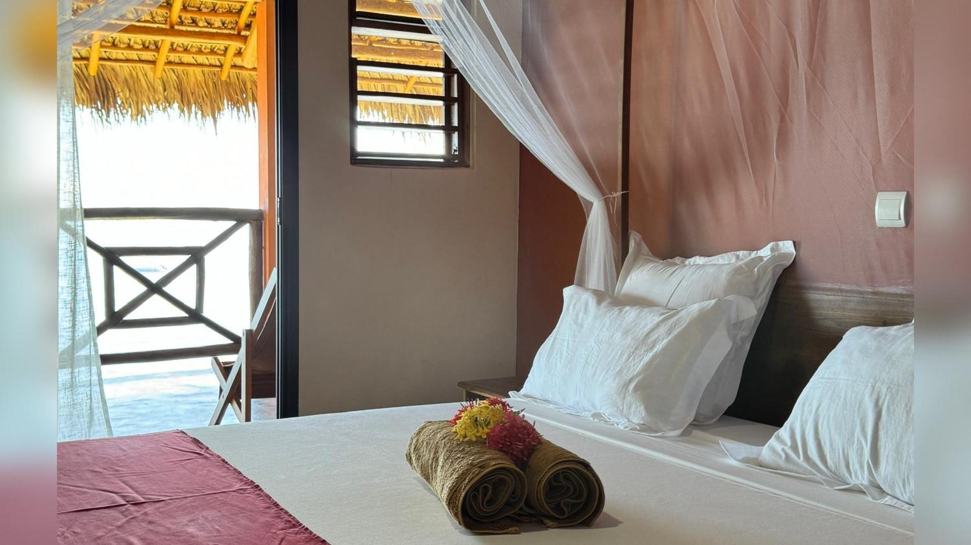 Veronika Resort Nosy Komba Exterior photo